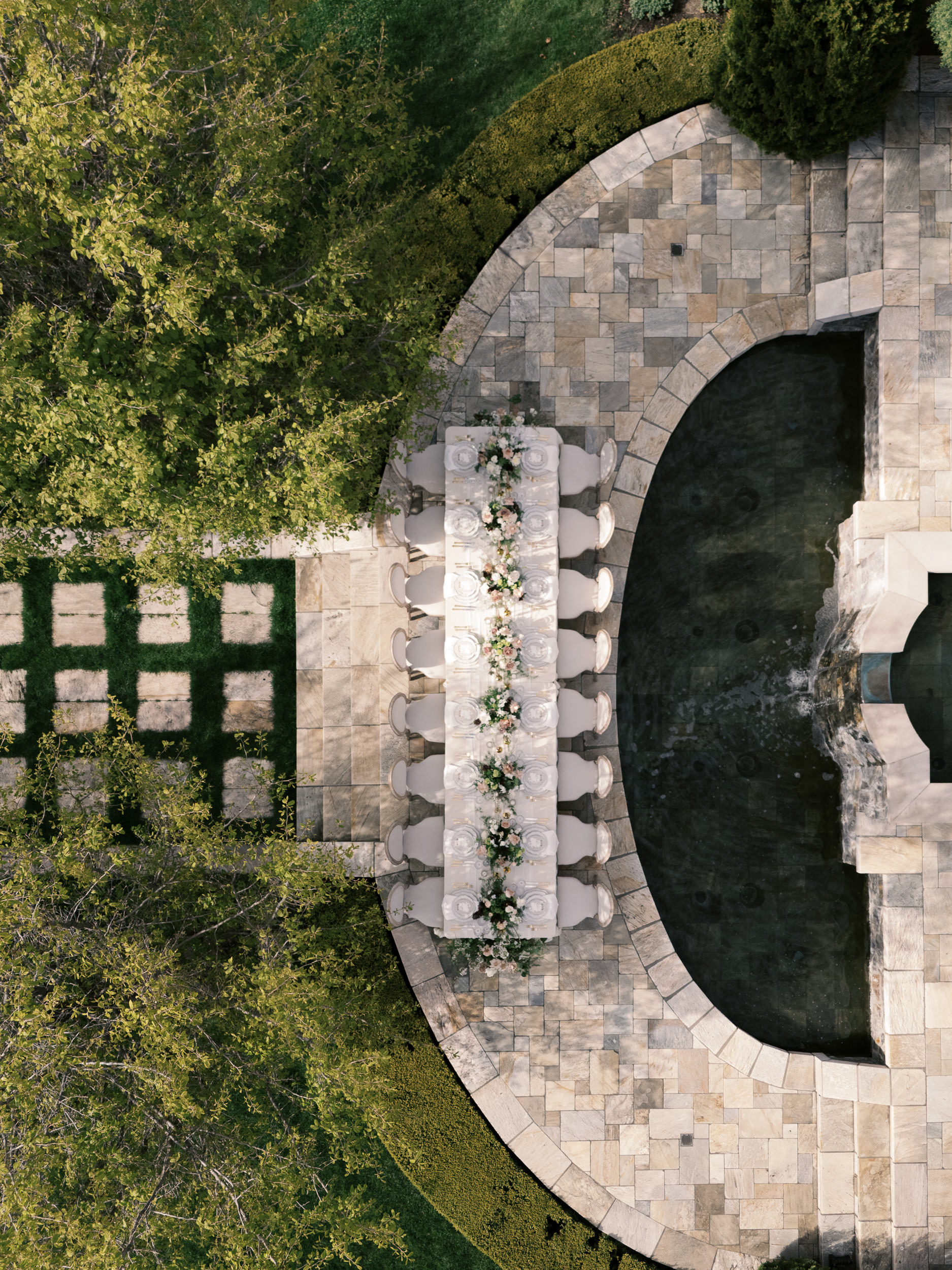 aerial view of wedding tablescape at chateau okanagan